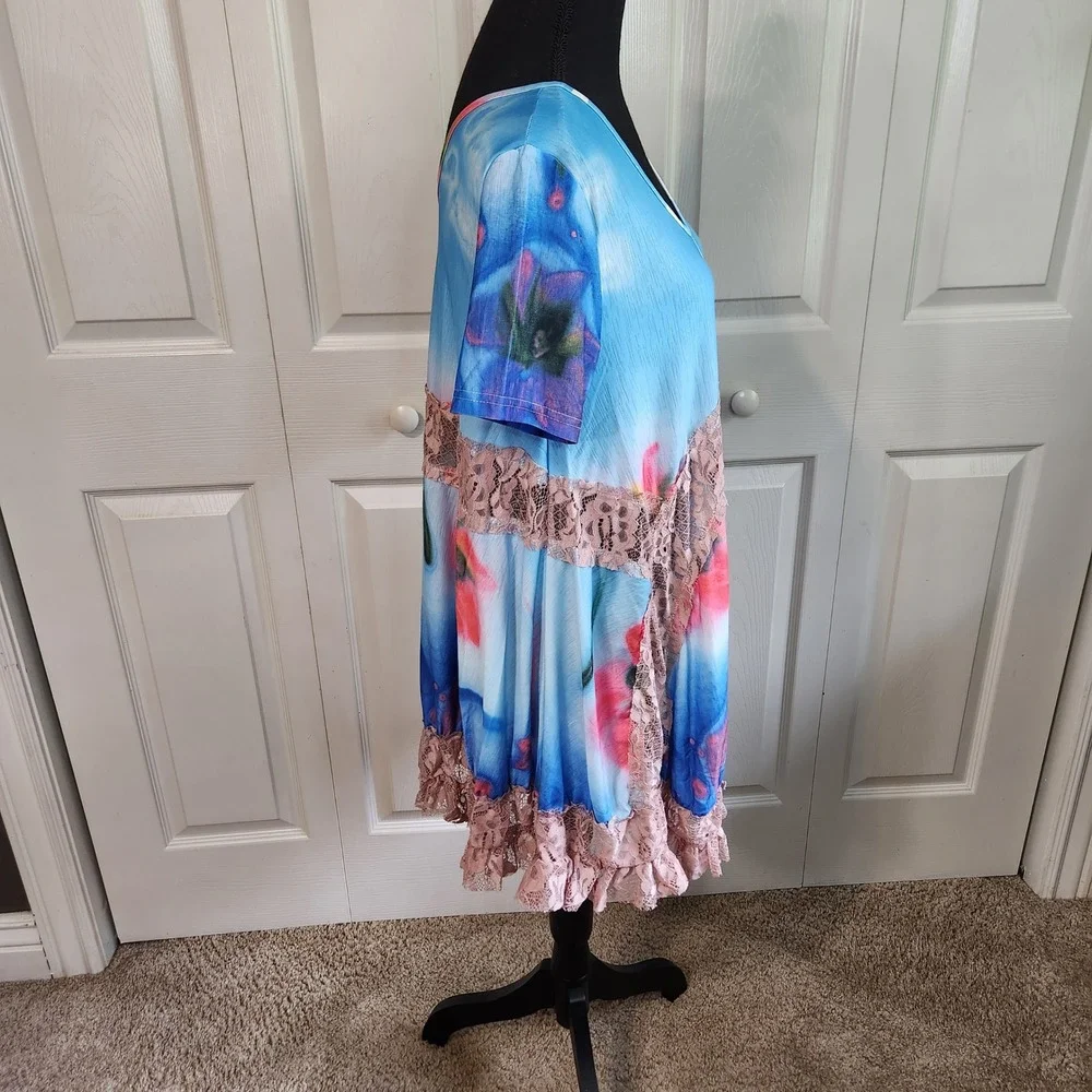 Simply Aster by Firmiana Blue Floral Lace Trim Boho Tunic Top Short Dress Medium - Picture 3 of 13